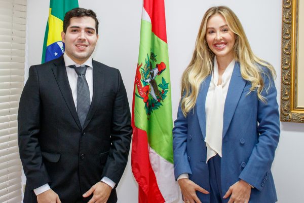 Aproesc dá as boas-vindas aos dois novos Procuradores de Estado de Santa Catarina